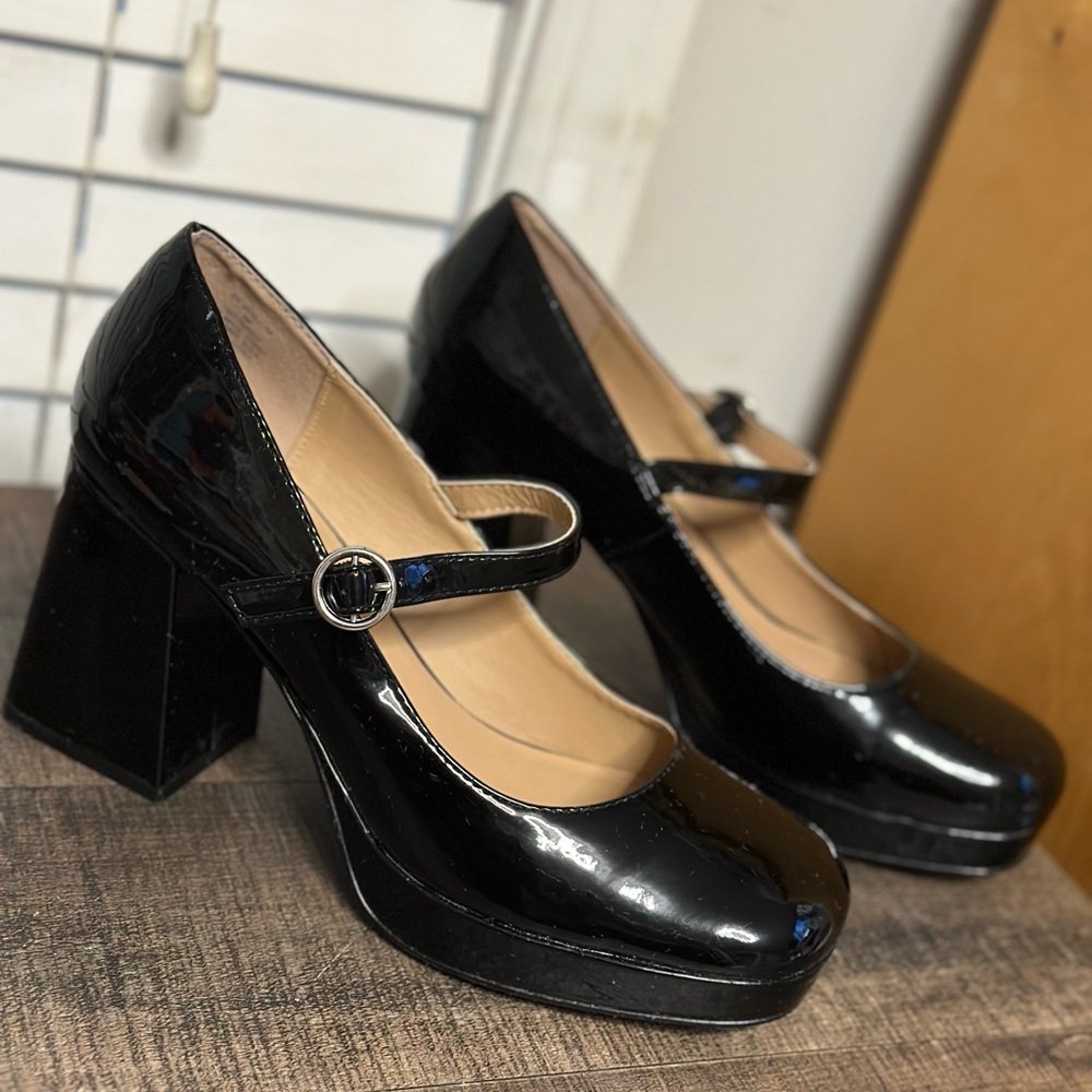 Sun + Stone Black Patent Mary Jane Heels
